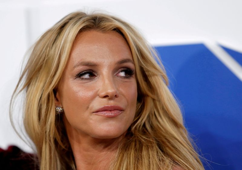 Britney Spears chega para premiação em Nova York em 2016