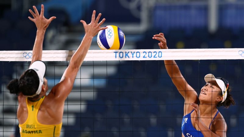 Agatha e Duda perdem para dupla chinesa no vôlei de praia em Tóquio