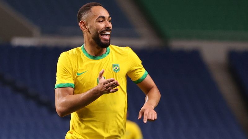 Matheus Cunha comemora gol do Brasil