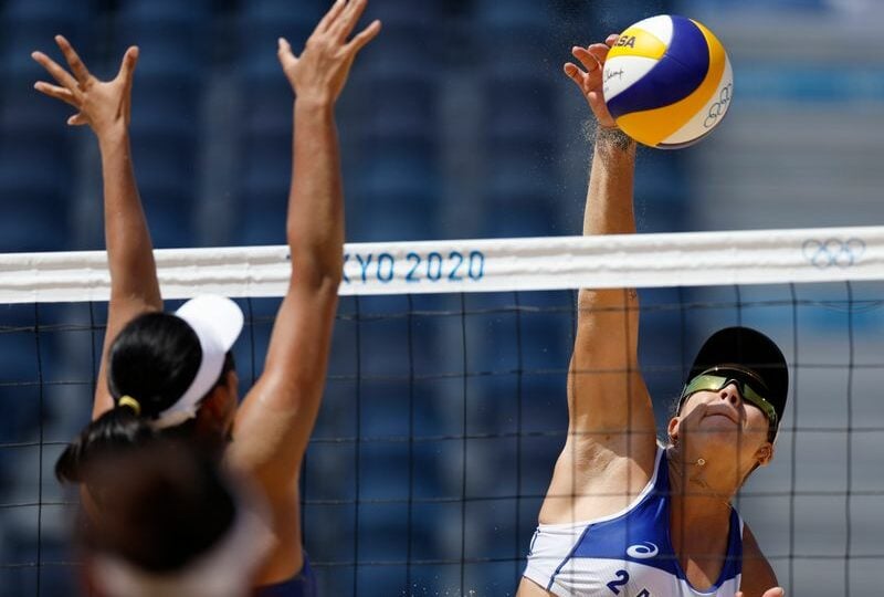 Rebecca durante jogo em Tóquio