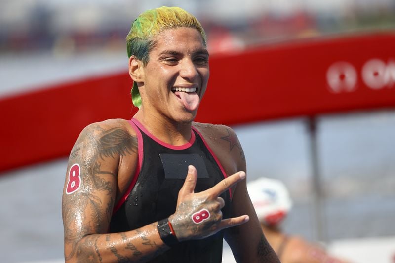 Ana Marcela Cunha, do Brasil, conquistou o ouro na competição de maratona aquática feminina de 10 km