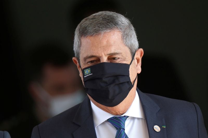 Ministro da Defesa, Walter Braga Netto, após cerimônia no Ministério da Defesa