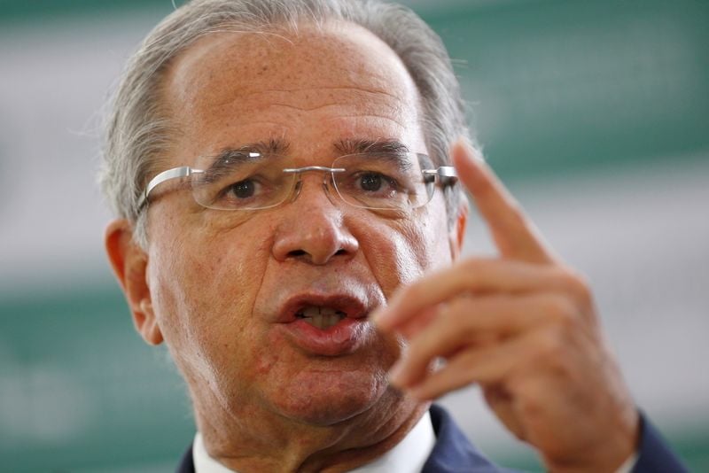 Pagamento de R$90 bi dos precatórios não é exequível e vai parar Brasília, diz Guedes Pagamento de R$90 bi dos precatórios não é exequível e vai parar Brasília, diz Guedes