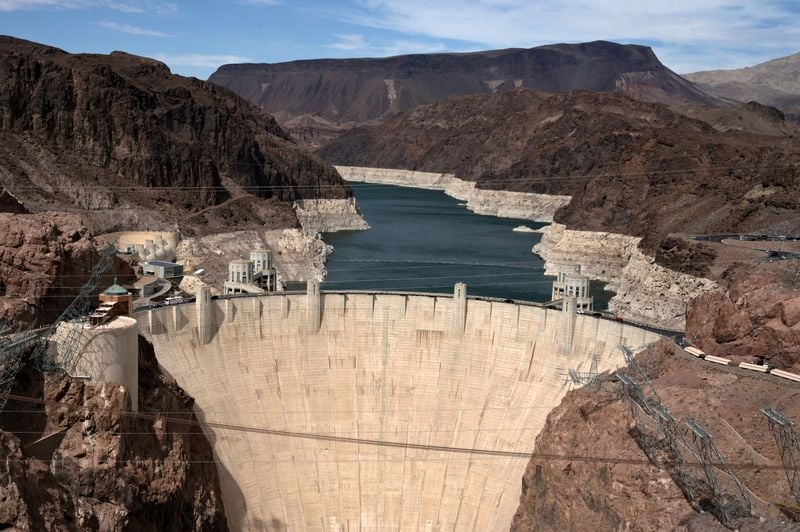 Baixo nível de reservatórios é problema global. Na foto, lago perto de Las Vegas