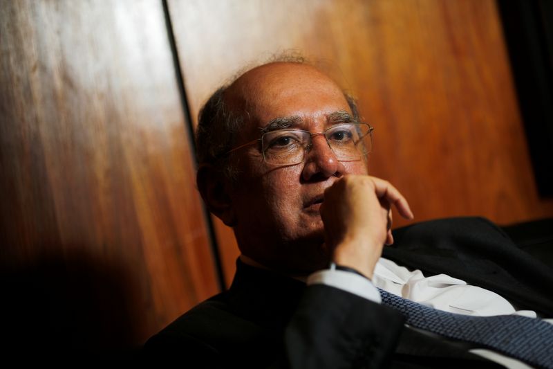 Gilmar Mendes durante entrevista à Reuters em Brasília