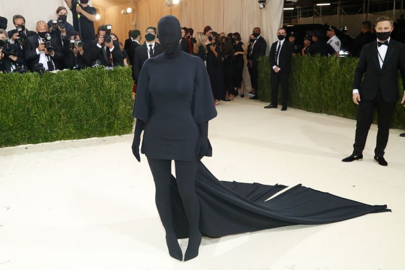 Kim Kardashian chega para o Met Gala no Museu Metropolitano de Arte de Nova York