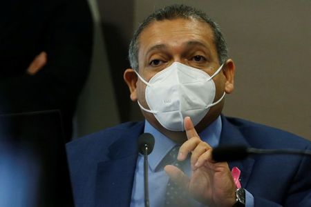 Nunes Marques durante audiência no Senado