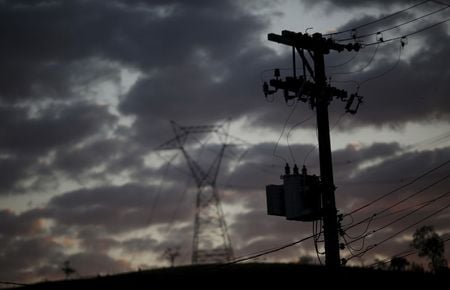 Lucro líquido da Copel cai 37% no 2º tri