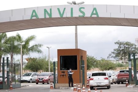 Vista da entrada da matriz da Anvisa, em Brasília.