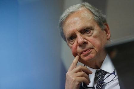 Senador Tasso Jereissati durante audiência no Senado
