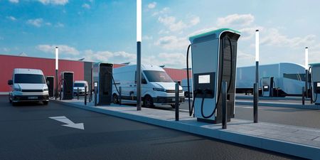 Posto de reabastecimento de veículos elétricoa da ABB.