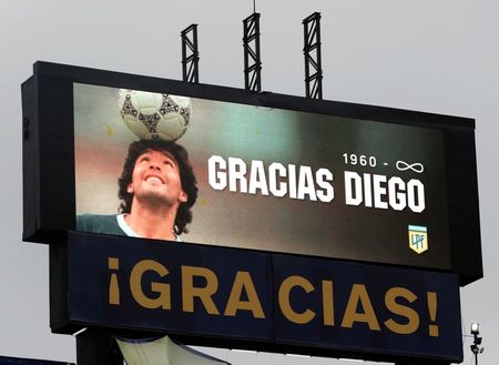 Telão com homenagem a Diego Maradona em Buenos Aires