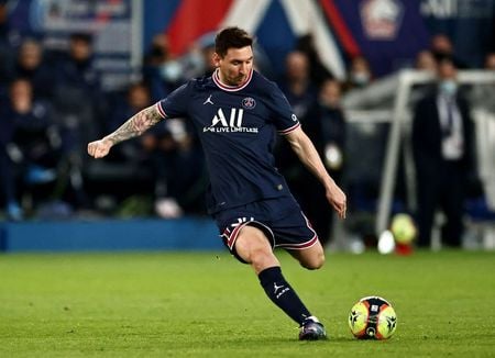 Lionel Messi durante partida do PSG contra o Lille pelo Campeonato Francês
