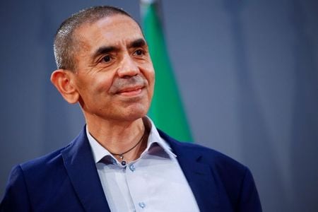 Presidente-executivo da BioNTech, Ugur Sahin, em Berlim
