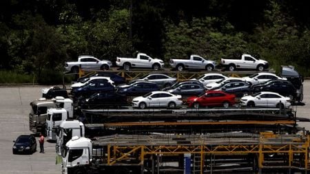 Pátio da Volkswagen em São Bernardo do Campo (SP)