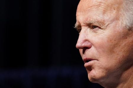 Presidente dos EUA, Joe Biden, visita Instituto Nacional de Saúde, em Maryland