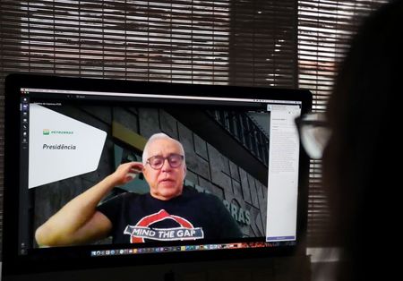 O presidente da Petrobras, Roberto Castello Branco, em teleconferência com investidores na semana passada