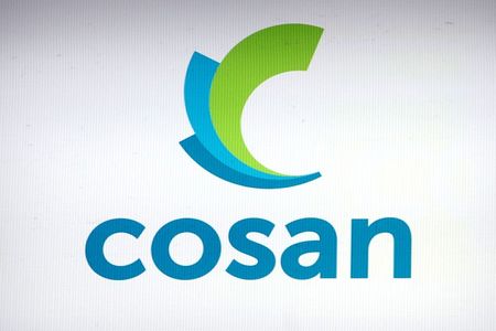 Logo da Cosan em painel na bolsa de valores de São Paulo