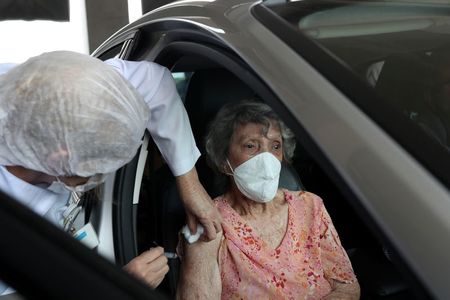Vacinação contra Covid-19 no Brasil Vacinação contra Covid-19 no Brasil