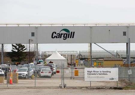 Logo da Cargill fotografado em unidade da companhia em High River, Canadá Logo da Cargill fotografado em unidade da companhia em High River, Canadá