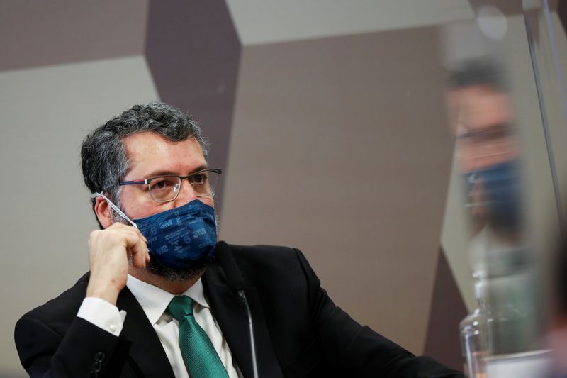 Ex-chanceler Ernesto Araújo presta depoimento à CPI da Covid no Senado