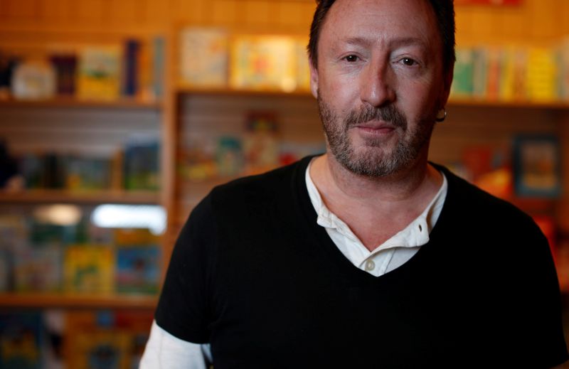 Julian Lennon posa para foto REUTERS/Mario Anzuoni