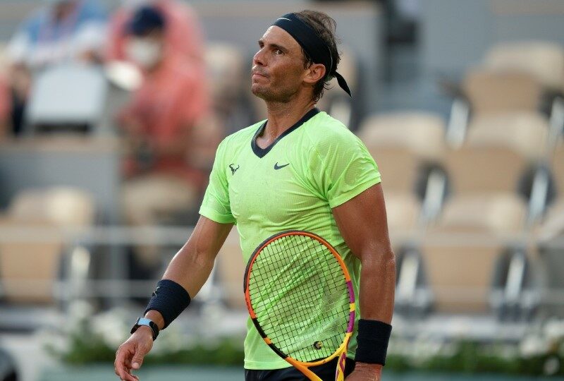 Rafael Nadal durante partida contra Novak Djokovic em Roland Garros