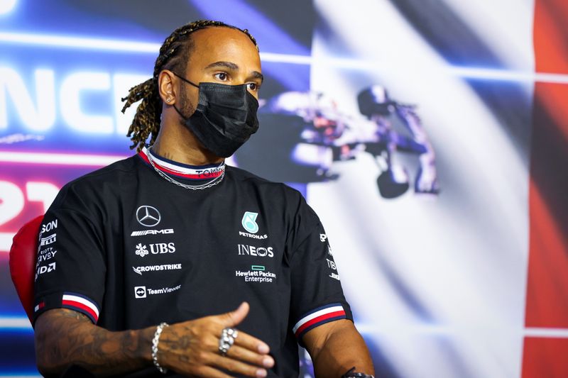 Hamilton, durante entrevista