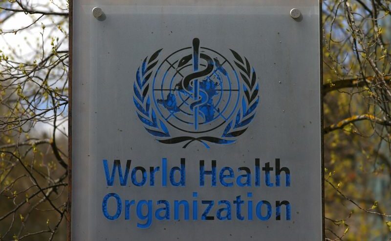 Logo da OMS na sede da entidade em Genebra
