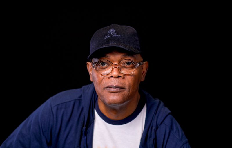 Ator Samuel L. Jackson posa para foto em Beverly Hills