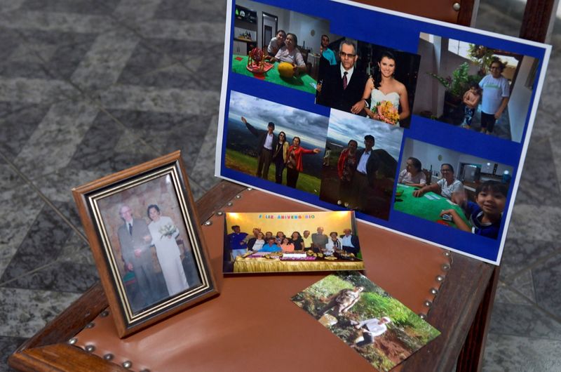 Fotos da família Cunha abalada por tragédia da Covid-19