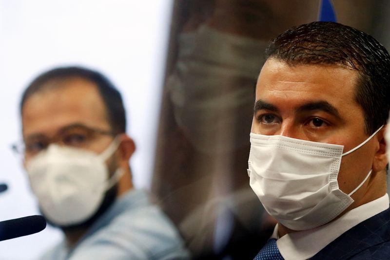 Servidor Luís Ricardo e deputado Luís Mirada em depoimento à CPI da Covid