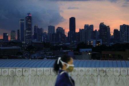 Ômicron contorna imunidade melhor que Delta, diz estudo dinamarquês