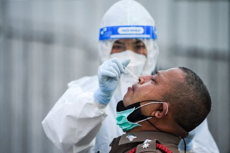 Centro de realização de teste de antígeno para Covid em Bangcoc Centro de realização de teste de antígeno para Covid em Bangcoc