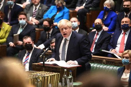 Premiê britânico, Boris Johnson, durante sessão de perguntas no parlamento em Londres
