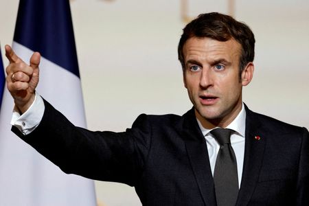 Presidente da França, Emmanuel Macron, durante cerimônia no Palácio do Eliseu, em Paris