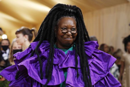 Atriz Whoopi Goldberg no Museu Metropolitano de Arte em Nova York