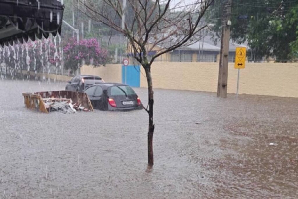 temporal-em-curitiba