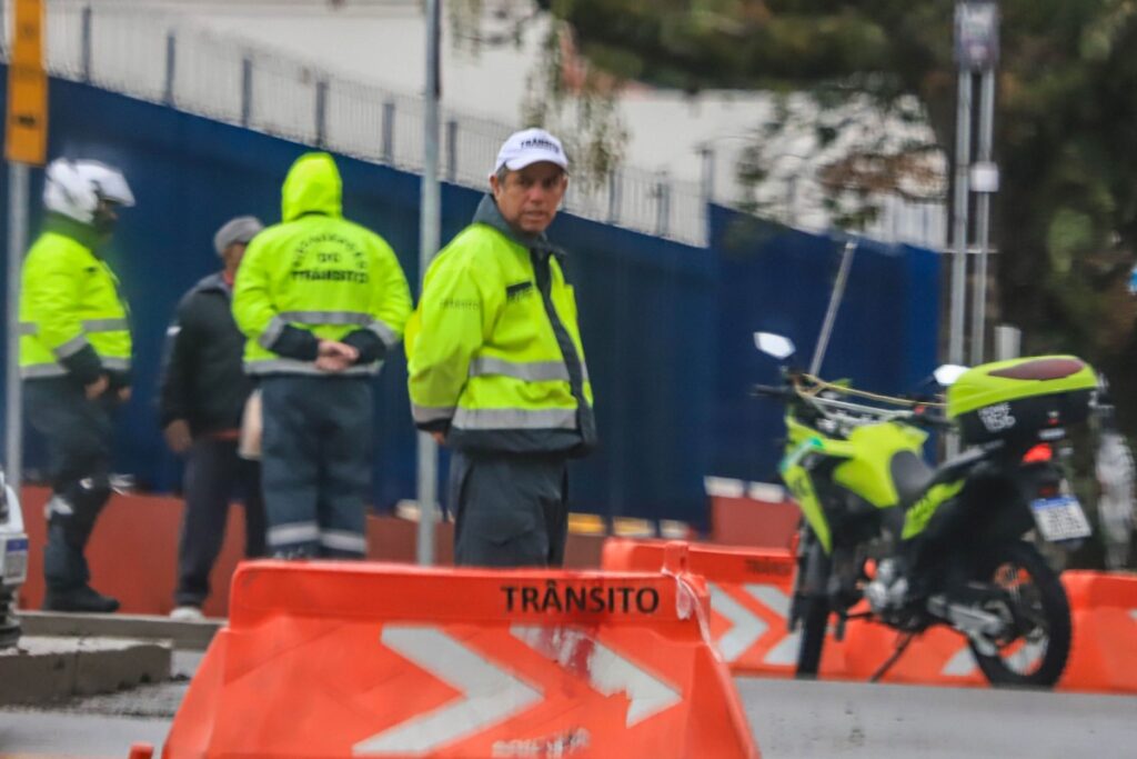transito-curitiba (1)