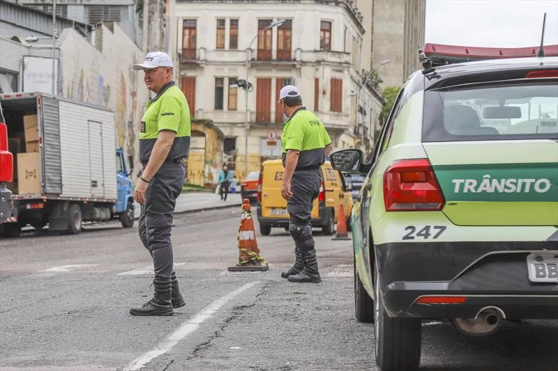 transito-curitiba