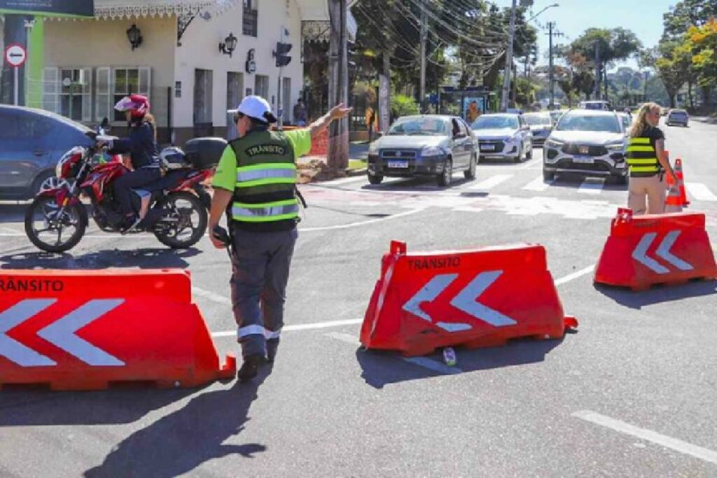 transito em-curitiba-agora