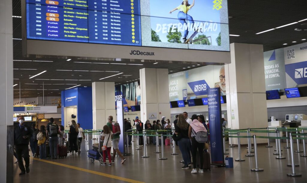 turistas-estrangeiros-no-brasil turistas-estrangeiros-no-brasil