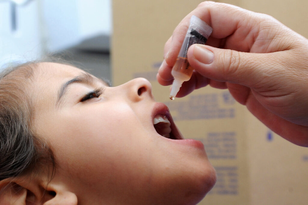 vacinacao-contra-polio vacinacao-contra-polio