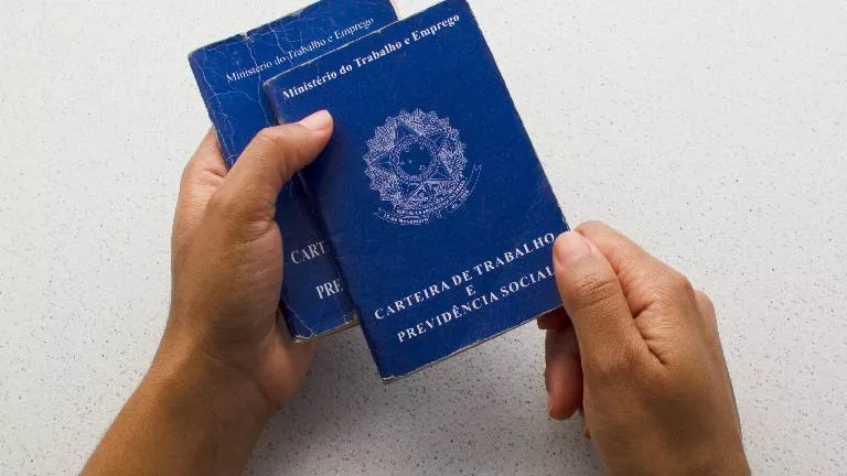vagas-emprego-curitiba-refugiados emprego-pessoas-com-deficiencia-curitiba