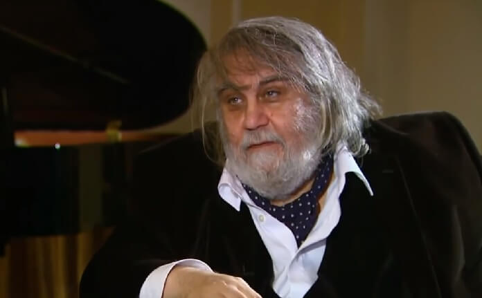 vangelis-falece-79-anos-carruagens-de-fogo