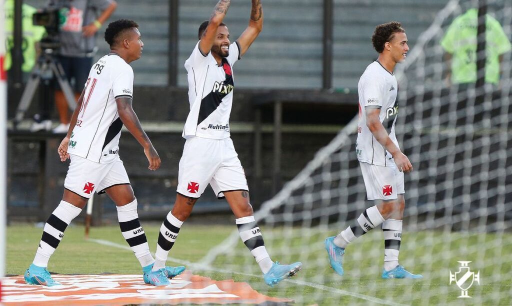 vasco_3_x_0_resende_carioca_11_rodada