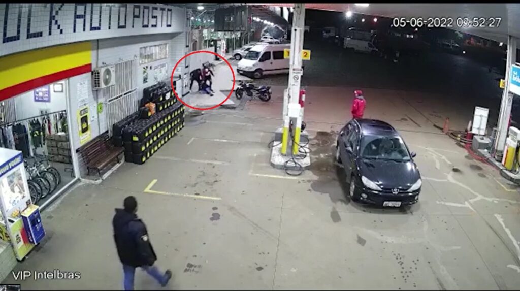 video-policial-paisana-agredido video-policial-paisana-agredido