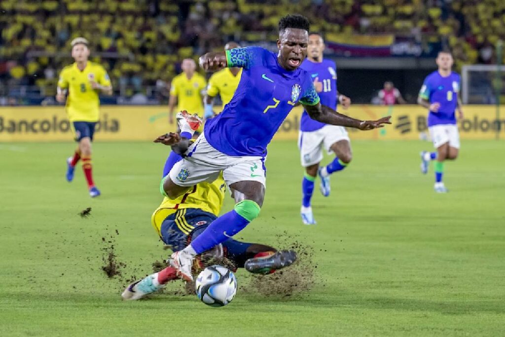 vini-jr-cortado-selecao vini-jr-cortado-selecao