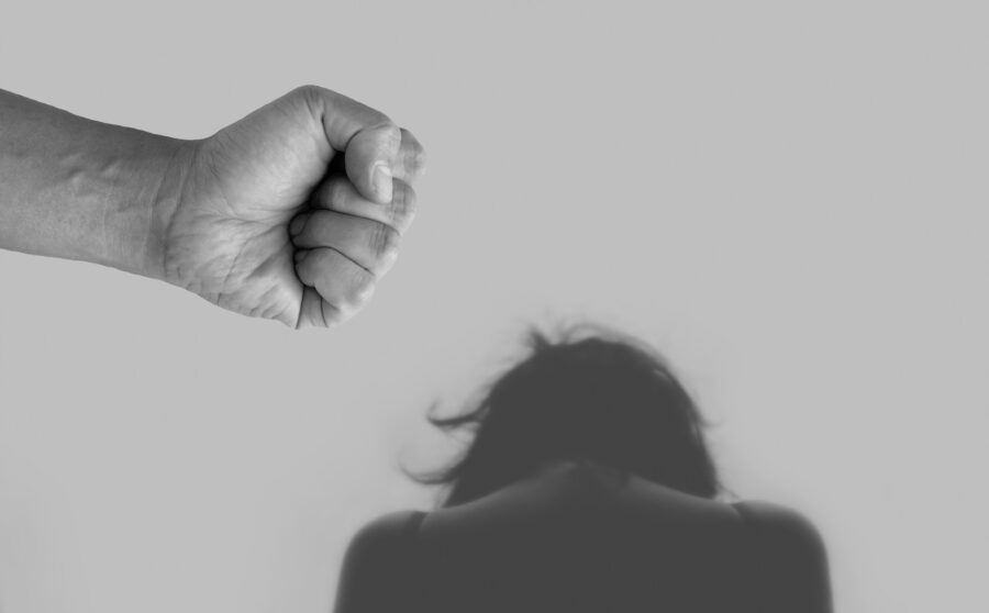 violence-against-women-gcb6071cd4_1920-e1633114675405