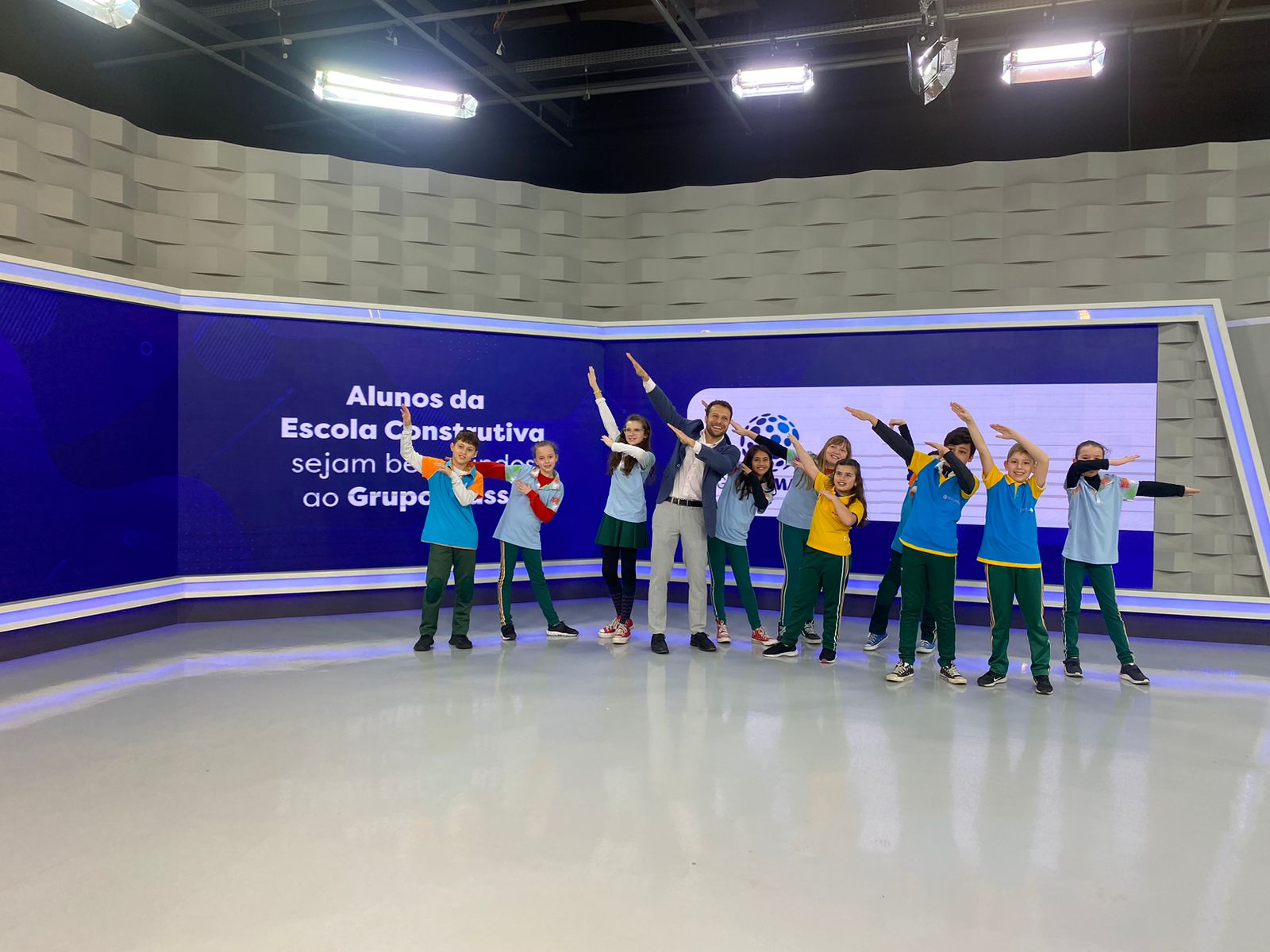 Alunos do quinto ano têm manhã especial no Grupo Massa
